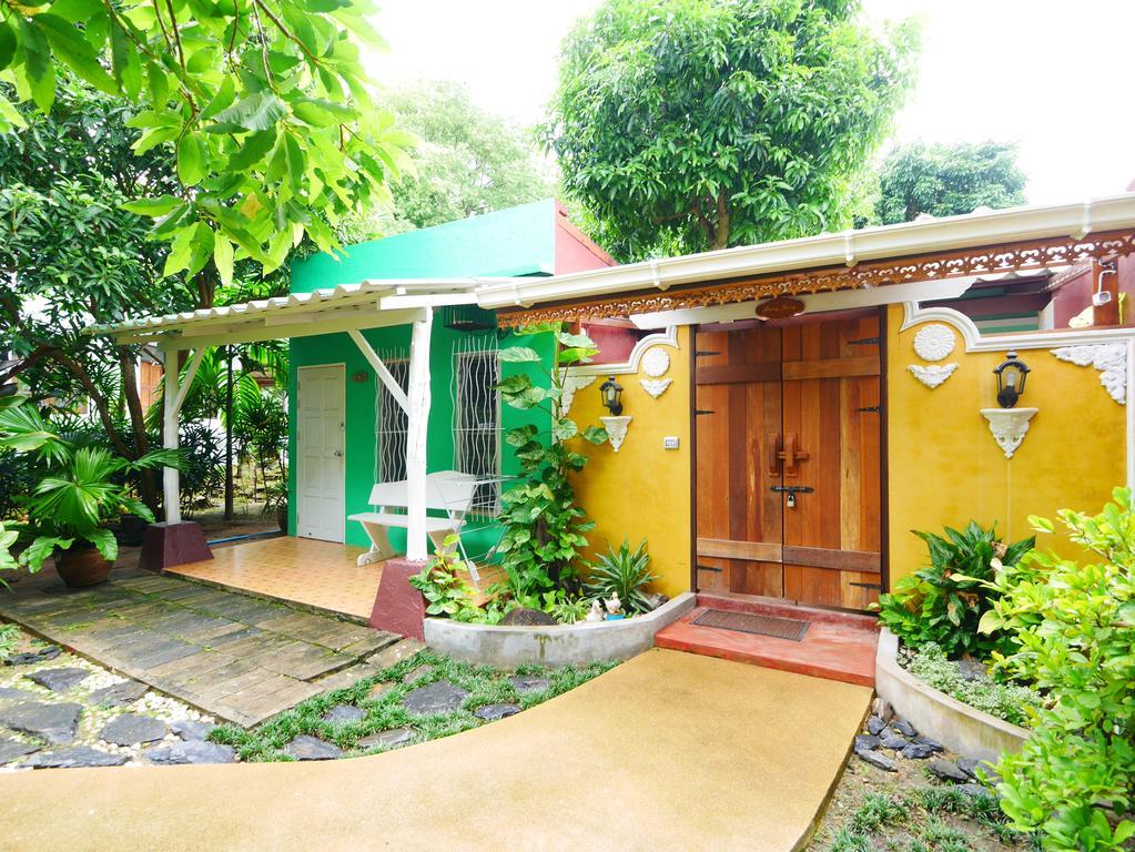 Forest Bungalows & Mama'S Restaurant Chalong Exterior foto